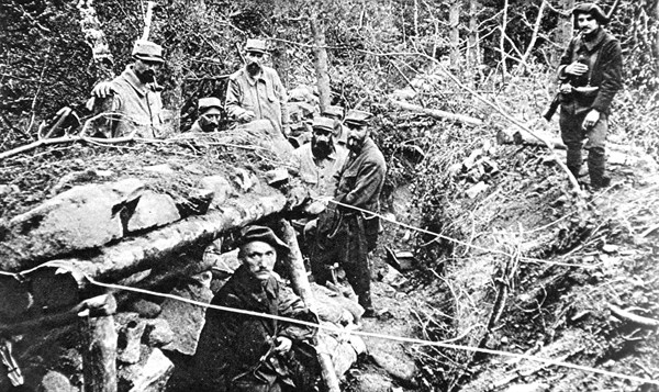 World War I. In the Fecht Valley, in a Metzeral trench captured from the Germans (1915)