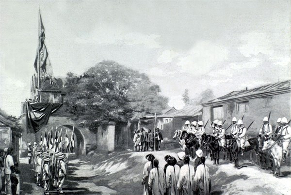 French troops turning over the town of Liu-li-Ho to the Chinese (1901)