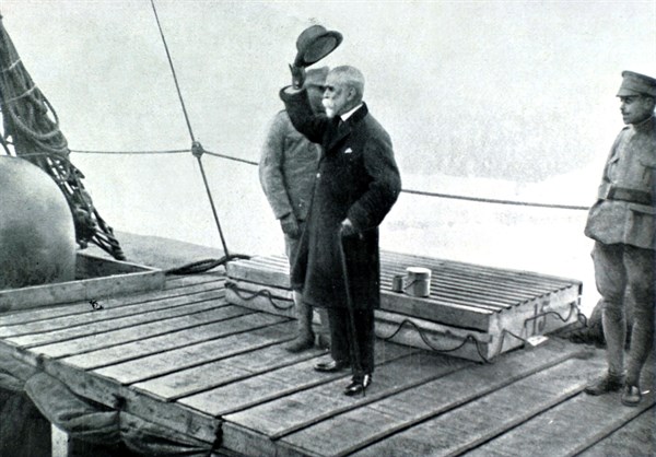 World War I. Portuguese contingents leaving for France (1917)