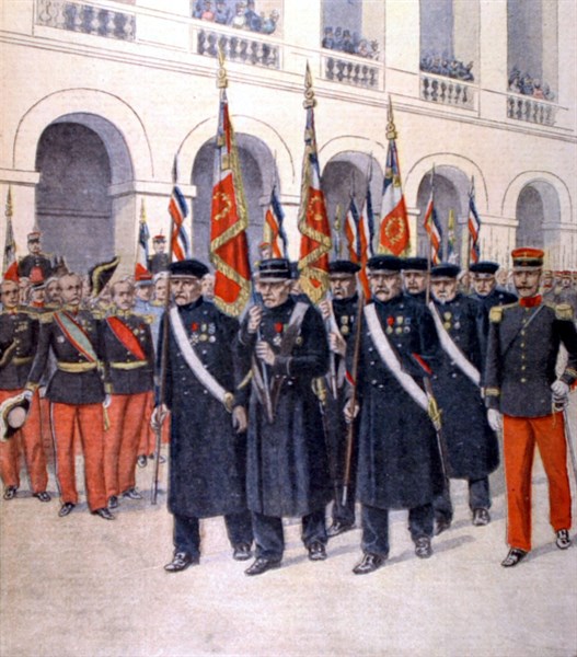 The flags of Madagascar and China deposited in Les Invalides (1901)