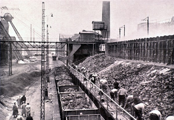 Occupation française de la Ruhr, à la cokerie de Westerholt en 1923.
