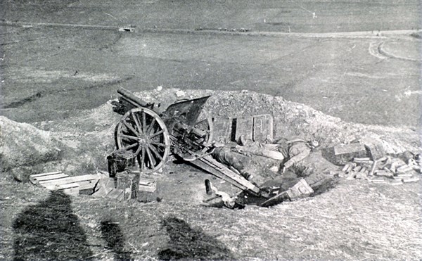 Balkan War.
In the surroundings of Monastir, a retrenchment camp abandoned by Turkish troops.