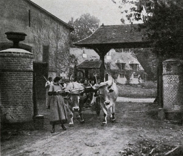 Saint-Léger-en-Yvelines, ferme-école