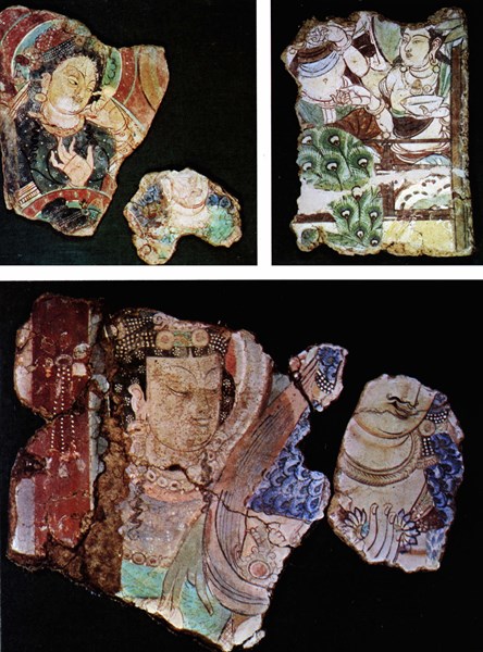 Wall painting fragments