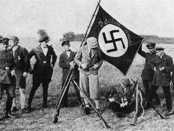 Allemagne / Membre de l'association d'autoprotection "Die Heydebrecker"