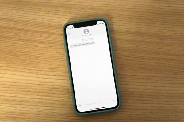 Arnaque au sms