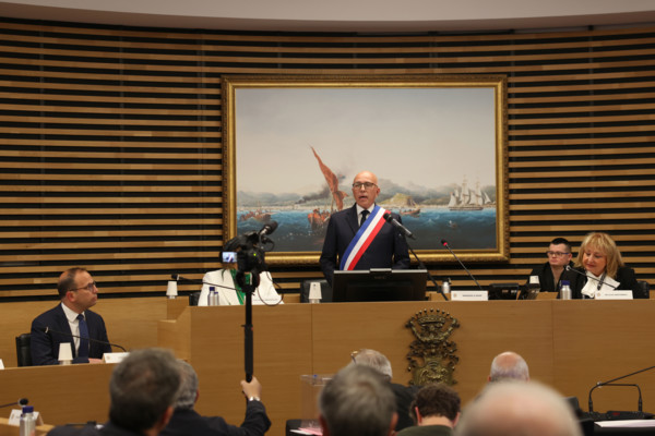 Eric Ciotti, premier Conseil Municipal après son élection, 27 mars 2026