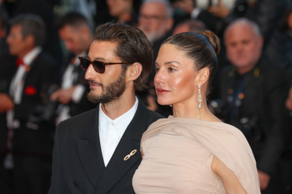 Pierre Niney, Natasha Andrews