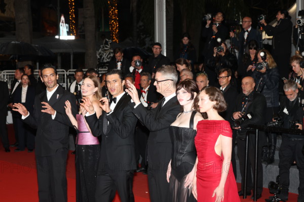 Equipe du film "Her Private Hell"