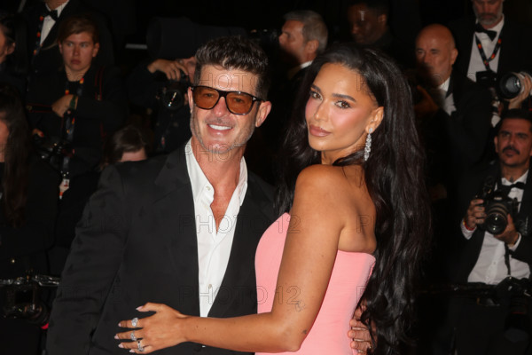 Robin Thicke and April Love Geary