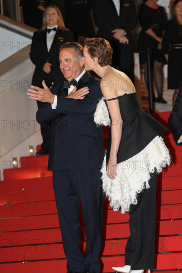 Andy Garcia and Vicky Krieps