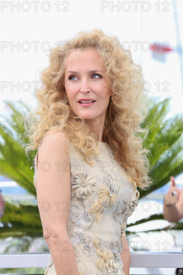 Gillian Anderson