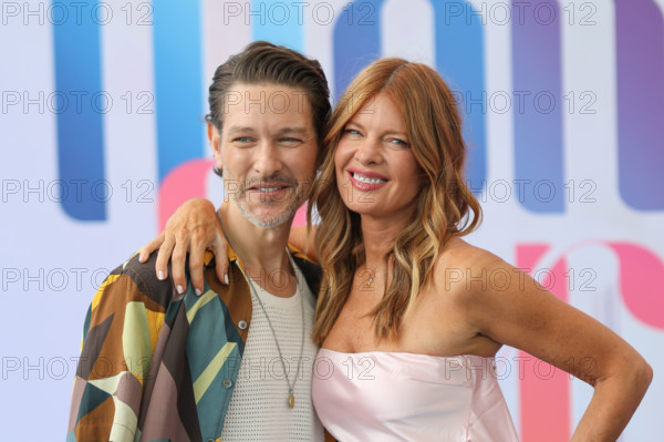 Michael Graziadei and Michelle Stafford