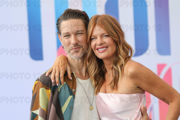 Michael Graziadei and Michelle Stafford