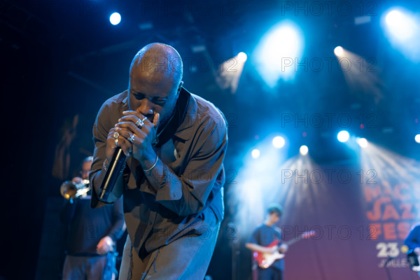 Singer Obongjayar