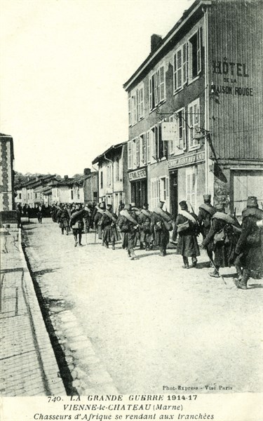 African chasseurs going ot the front, 1916