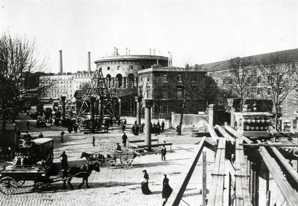 Construction of the Paris metro, 1902