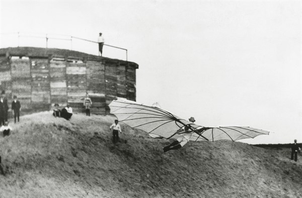 Otto Lilienthal on a test flight in 1893
