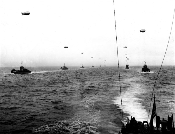 Jour J. Débarquement des troupes alliées en Normandie