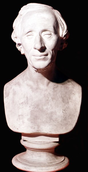 Blissen, Bust of Hans Christian Andersen