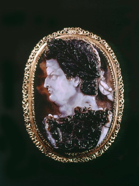 Camée antique représentant Tibère empereur