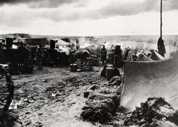 Rolling kitchens in a troops' camp, 1917