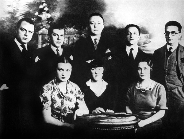 The Belgian surrealists in 1934