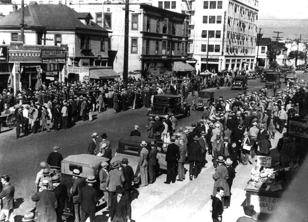 Los Angeles. Thousands of unemployed workers on the street