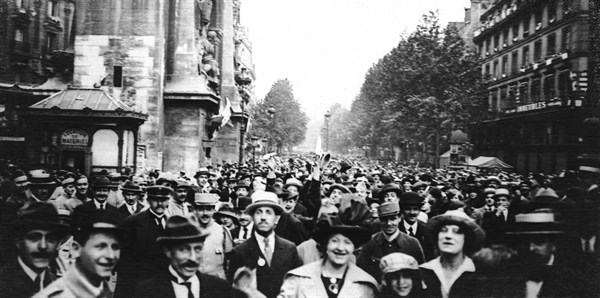 Le défilé de la victoire à Paris après celui des troupes, 1919