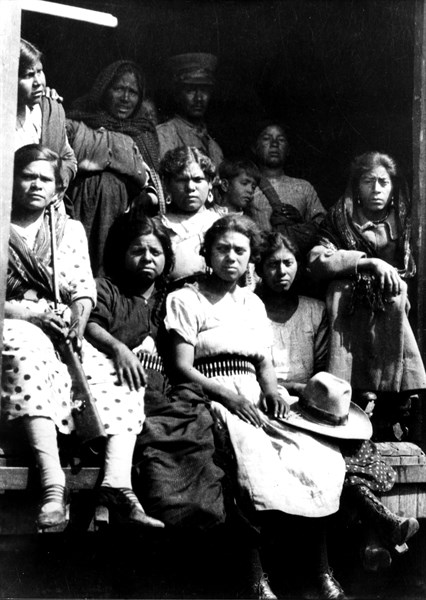 Femmes révolutionnaires mexicaines