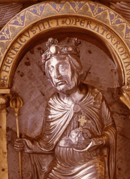 Trésor d'Aix-la-Chapelle. Châsse de Charlemagne