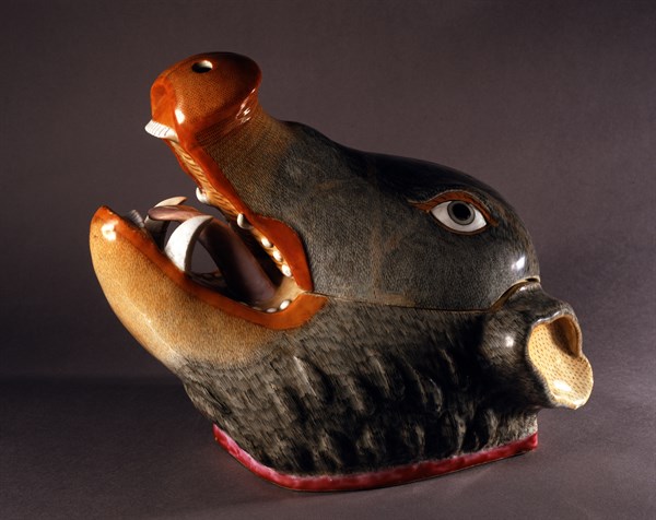 Terrine in the shape of a boar's head