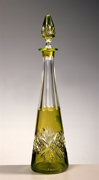 Bouteille de liqueur en cristal vert
