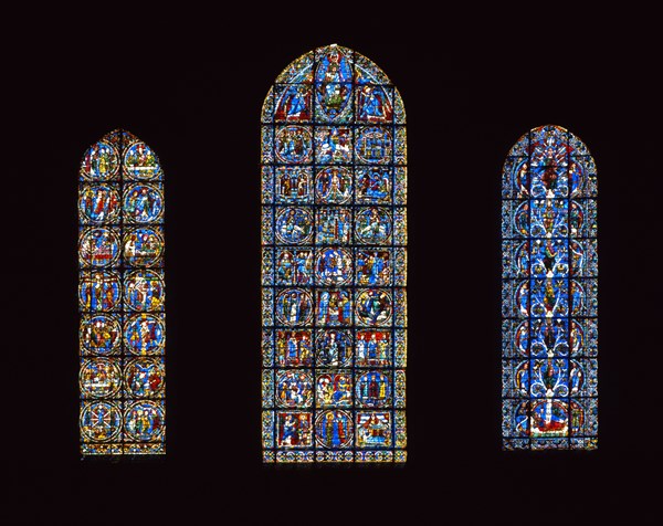 Vitrail de la cathédrale Notre-Dame de Chartres.
