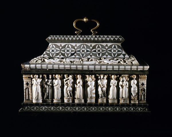 Coffret en os sculpté et bois décoré