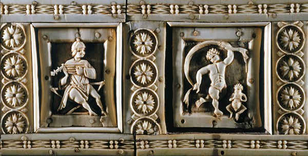 Ivory box decorated with mythological figures and musical allegories
