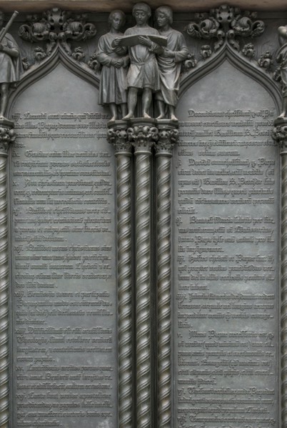 Portail de la Schlosskirche de Wittemberg (détail)