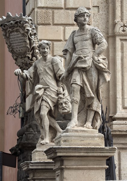 Sculptures de Giovanni Battista Marino représentant David et Jonas