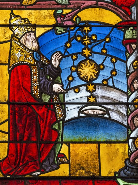 Vitrail de la Genèse : Dieu crée le soleil, la lune et les étoiles