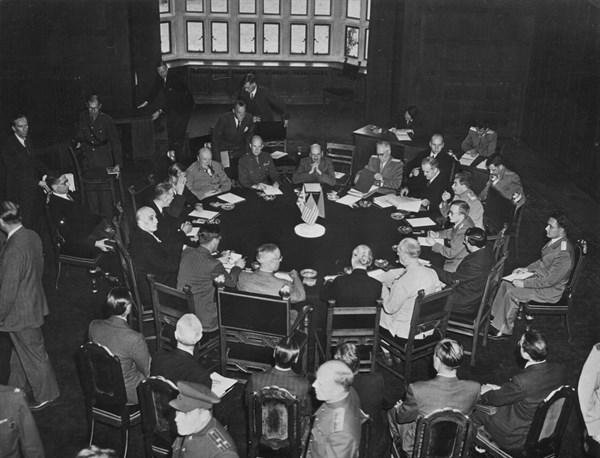 Allied leaders meet at Potsdam (Germany)July 17,1945