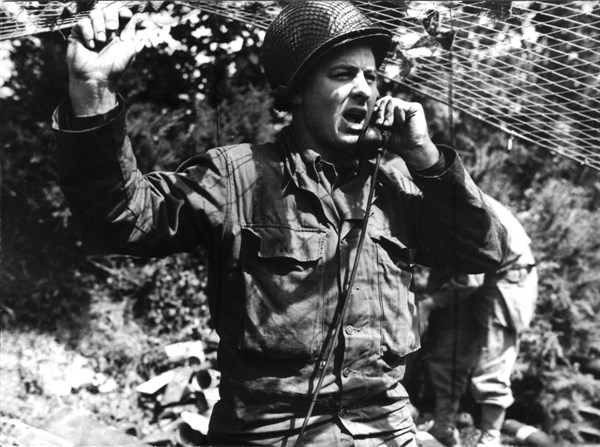 American field artillery unit in action