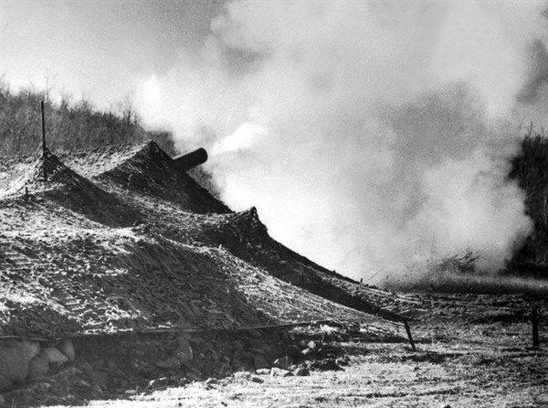 An American 240 mm. Howitzer bombards enemy positions in the Mt Lungo area, February 20, 1944