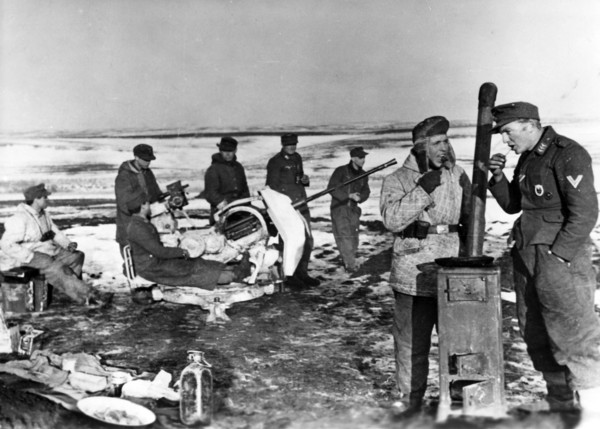 Third Reich - Supplies at the Eastern front 1944
