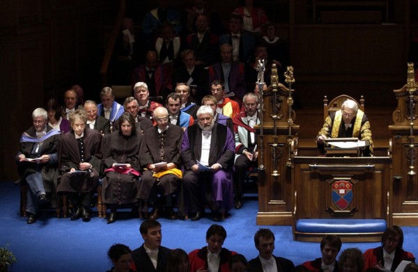 Bob Dylan Receives Honorary Degree