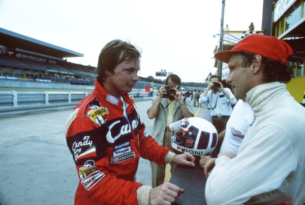 Formel 1, Testfahrten, Hockenheimring, Juli 1982
Boxengasse
Didier...