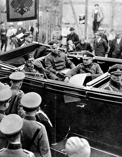 Weimar Republic - Autumn manoeuvre of the Reichswehr