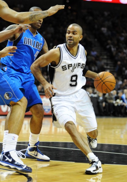 NBA: NOV 26 Mavericks at Spurs