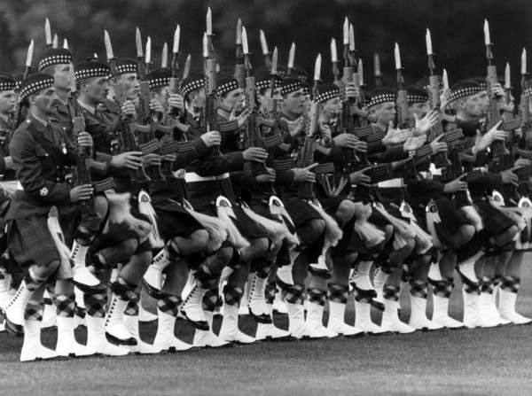 Birthday parade of British soldiers in Berlin for the English Queen
