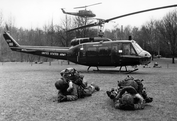 French soldiers at maneuver in Berlin