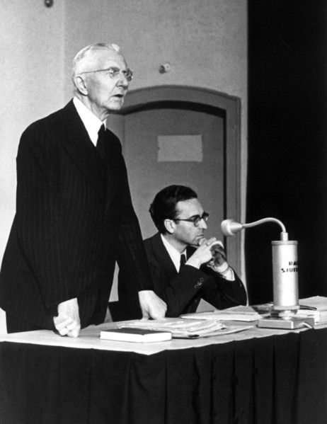 De-Nazification court - Hjalmar Schacht